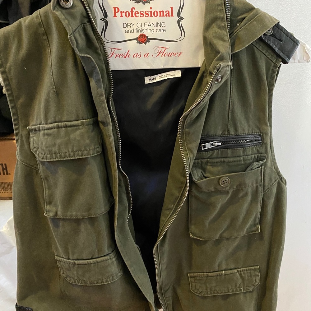 BDG olive green combat style vest MEDIUM